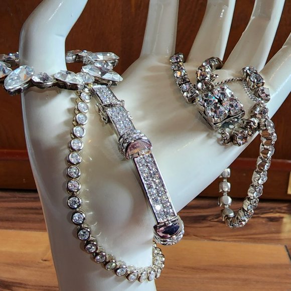 3 Sterling & Crystal Bracelets & a Brooch Pin - Picture 5 of 5